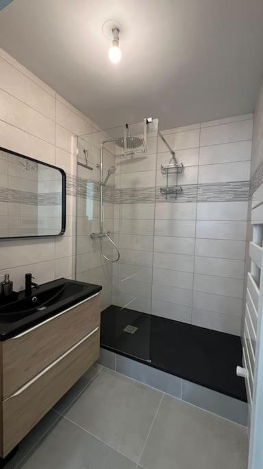 Le Nid Champenois Apartamento Reims Exterior foto